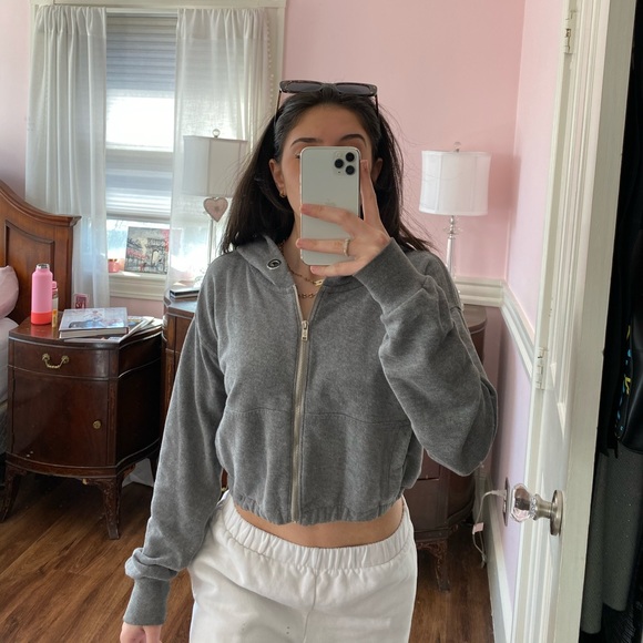 Abercrombie & Fitch cropped sweatshirt - Picture 3 of 4